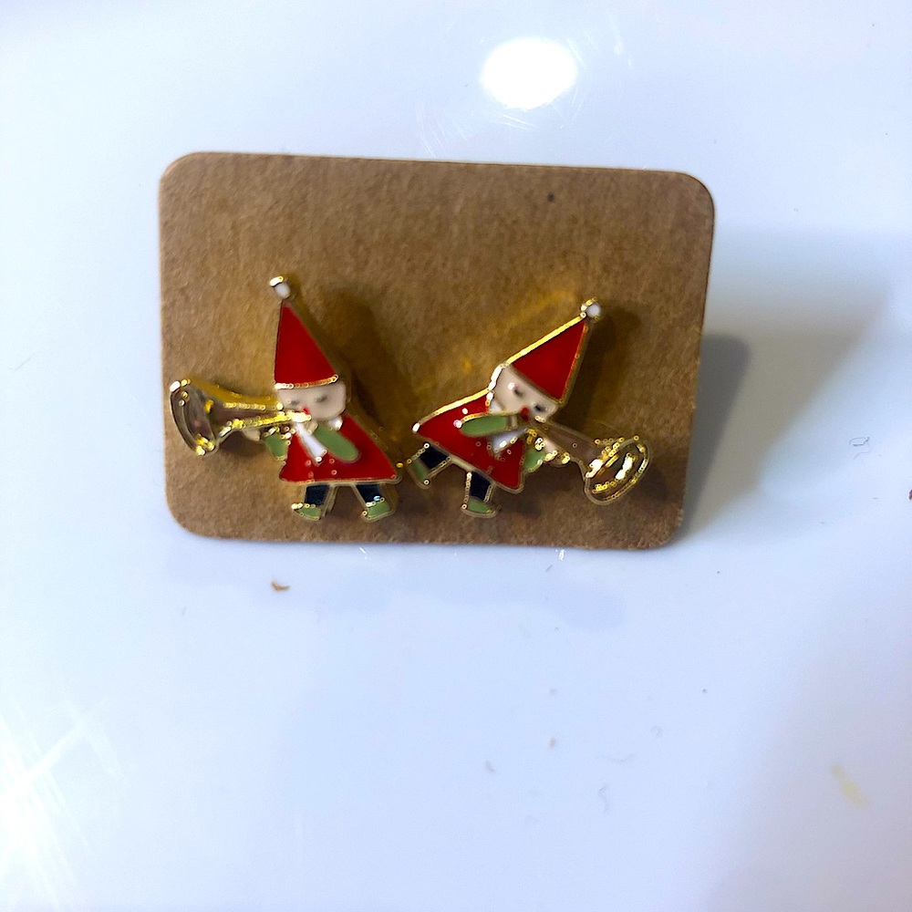 Little men, earrings (studs) new!